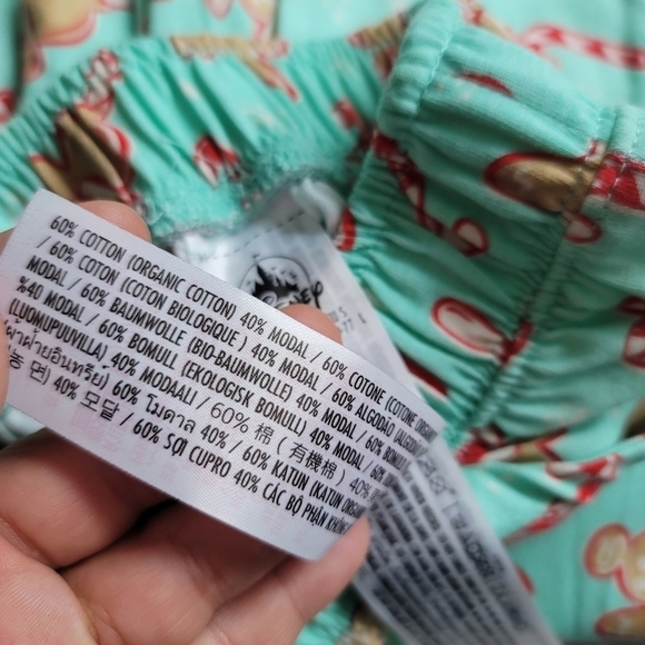 NEW Disney Peppermint Gingerbread Long Sleeve & Pants Women's Small Pajama Set - Picture 9 of 14
